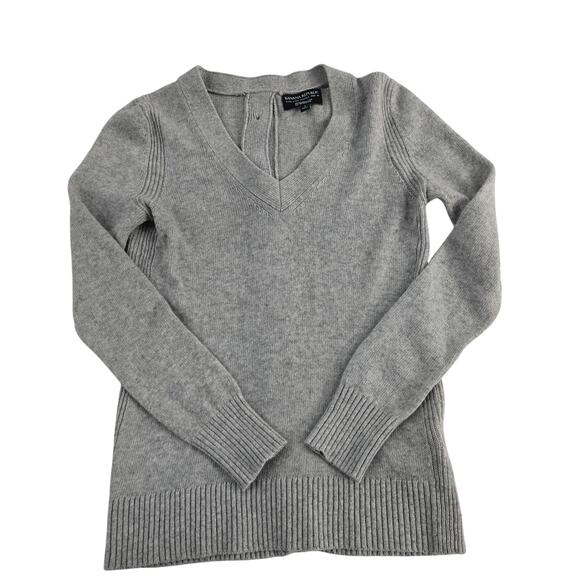 Banana Republic Women’s Sweater S Filpucci Gray Button-Back V-Neck Wool Cashmere - Picture 1 of 9